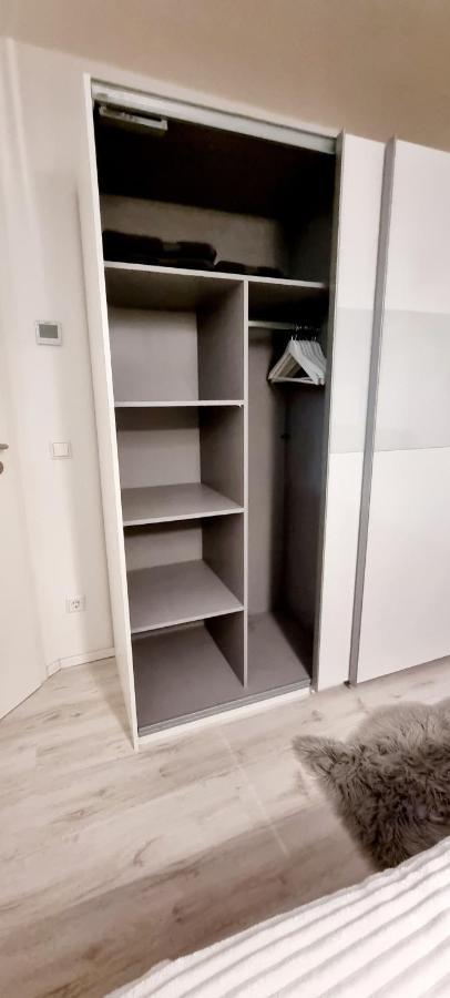 Appartamento New Modern Selfcheckin Publicfreeparking Highspeed Wifi Kingsizebed Baden-Baden Esterno foto