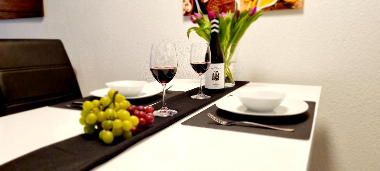 Appartamento New Modern Selfcheckin Publicfreeparking Highspeed Wifi Kingsizebed Baden-Baden Esterno foto