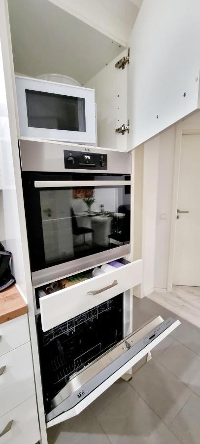 Appartamento New Modern Selfcheckin Publicfreeparking Highspeed Wifi Kingsizebed Baden-Baden Esterno foto