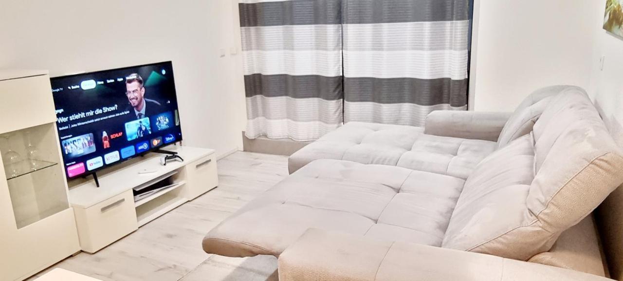 Appartamento New Modern Selfcheckin Publicfreeparking Highspeed Wifi Kingsizebed Baden-Baden Esterno foto